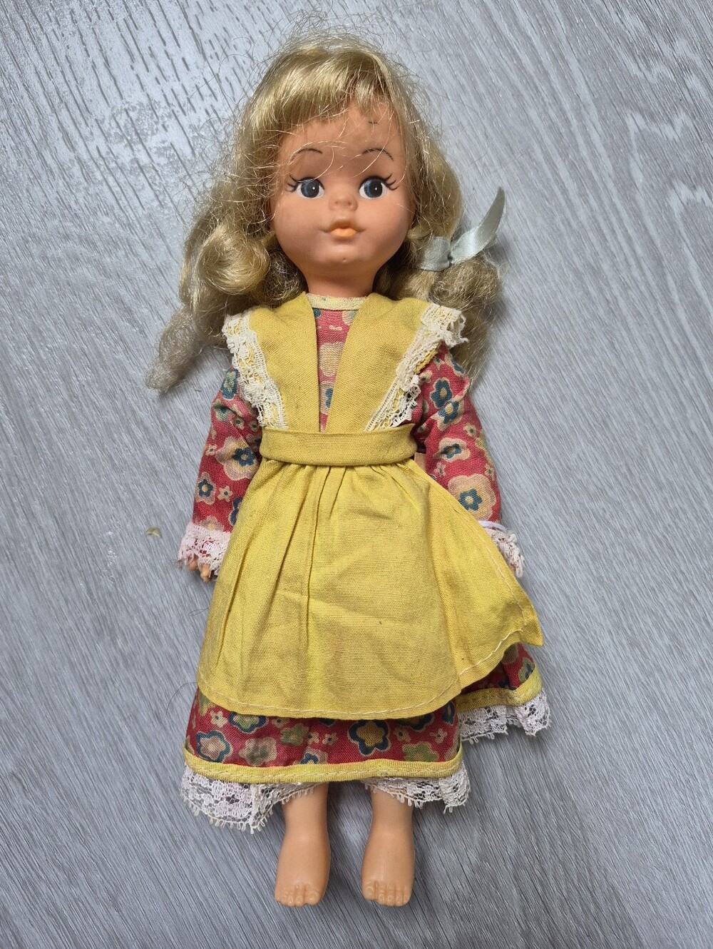 Uneedadoll Co Vintage 1960-70 Doll Blonde Pigtails Red Floral Dress Yellow Apron